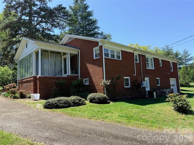 261 Old Caroleen Road, Forest City, NC 28043