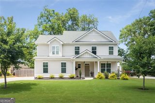 2486 EASTWOOD Drive, Decatur, GA 30032