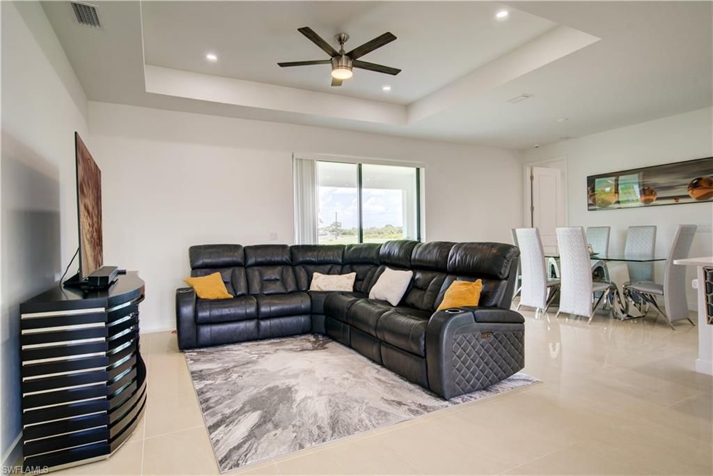7035 Brazil CIR, LABELLE, FL 33935 — photo 2