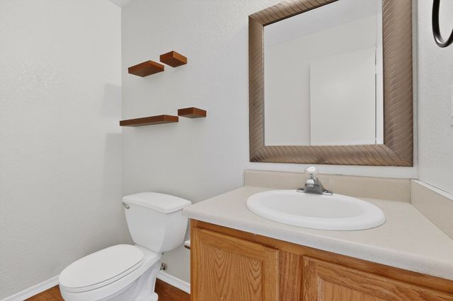 10727 Hatch Drive NW, Albuquerque, NM 87114