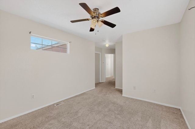 10727 Hatch Drive NW, Albuquerque, NM 87114