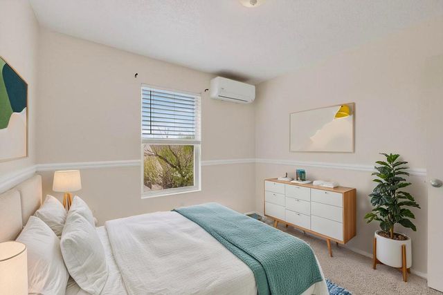 10727 Hatch Drive NW, Albuquerque, NM 87114