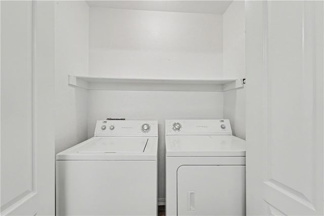 1428 W Netherland Way 2, Fayetteville, AR 72701