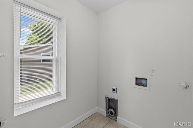525 S Adams Street, Festus, MO 63028