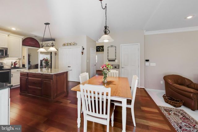 5094 LEATHERBACK RD, Woodbridge, VA 22193