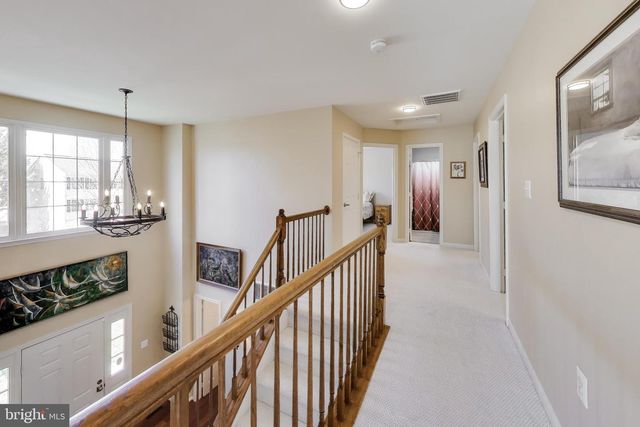 5094 LEATHERBACK RD, Woodbridge, VA 22193