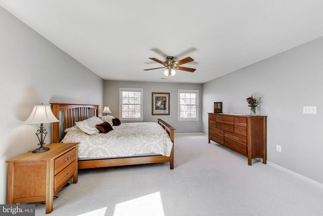 5094 LEATHERBACK RD, Woodbridge, VA 22193