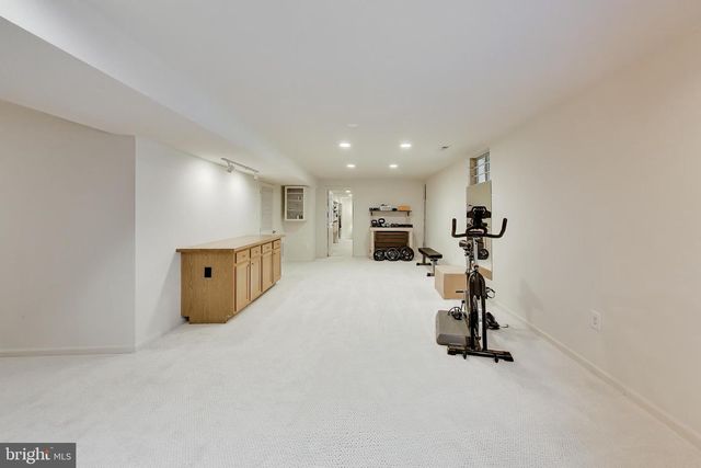 5094 LEATHERBACK RD, Woodbridge, VA 22193