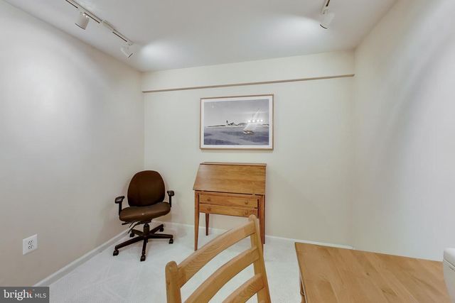 5094 LEATHERBACK RD, Woodbridge, VA 22193