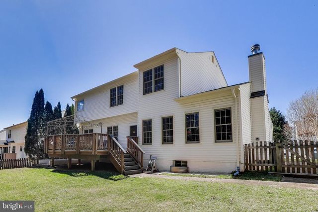 5094 LEATHERBACK RD, Woodbridge, VA 22193