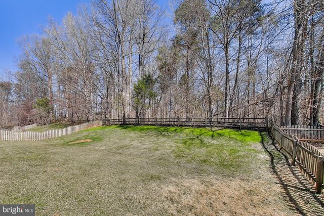 5094 LEATHERBACK RD, Woodbridge, VA 22193