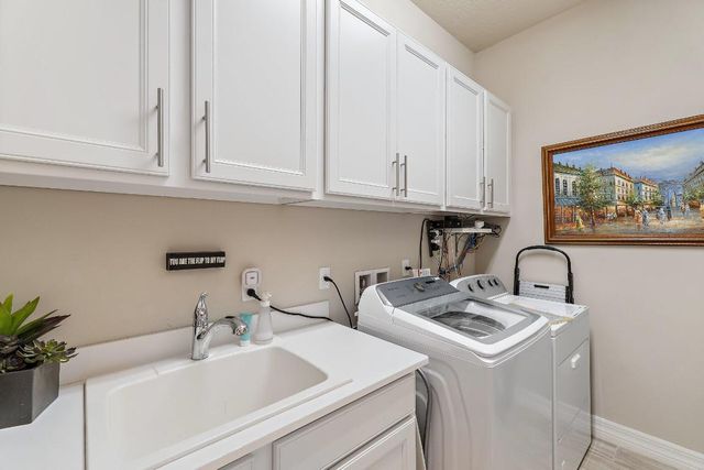 139 Shores Pointe Drive, Jupiter, FL 33458