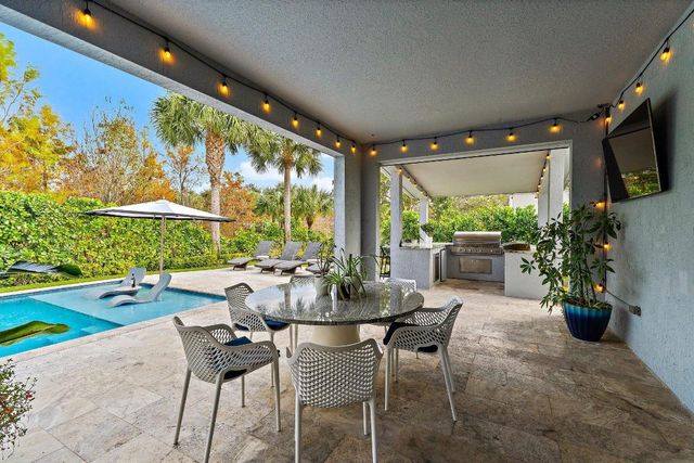 139 Shores Pointe Drive, Jupiter, FL 33458