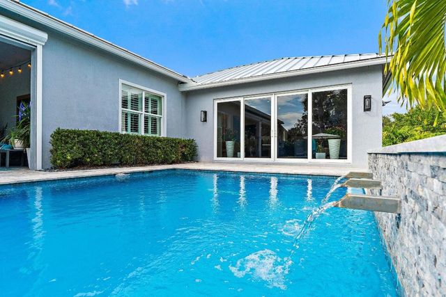 139 Shores Pointe Drive, Jupiter, FL 33458