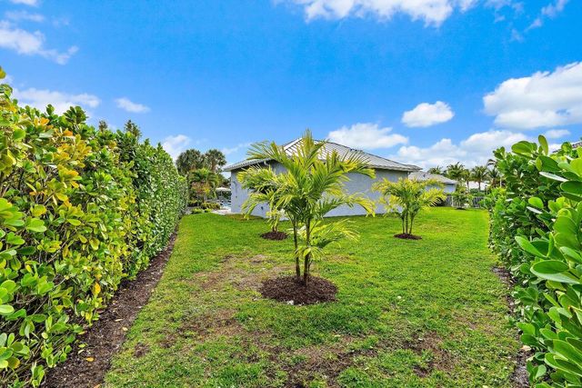 139 Shores Pointe Drive, Jupiter, FL 33458