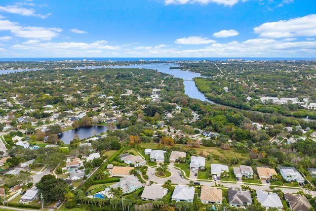 139 Shores Pointe Drive, Jupiter, FL 33458