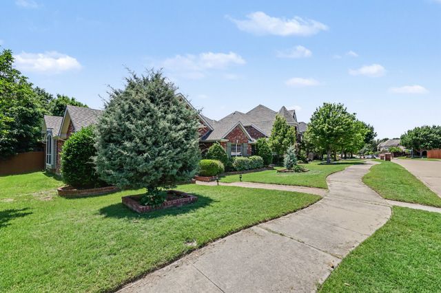 9895 Carriage Hill Lane, Frisco, TX 75035