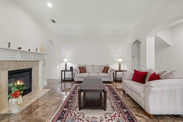 9895 Carriage Hill Lane, Frisco, TX 75035