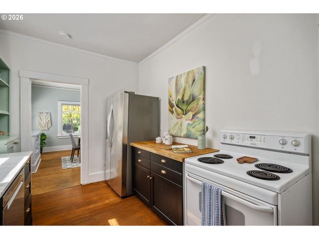 4030 Ne 79TH Ave, Portland, OR 97213