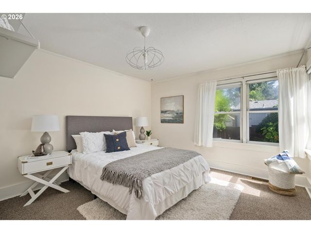 4030 Ne 79TH Ave, Portland, OR 97213