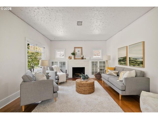 4030 Ne 79TH Ave, Portland, OR 97213