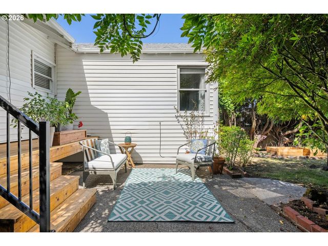 4030 Ne 79TH Ave, Portland, OR 97213