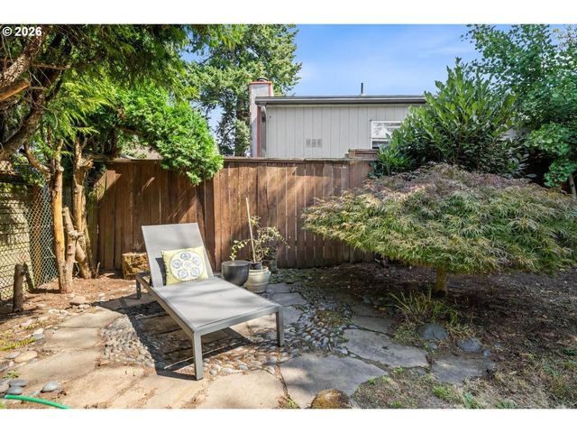 4030 Ne 79TH Ave, Portland, OR 97213
