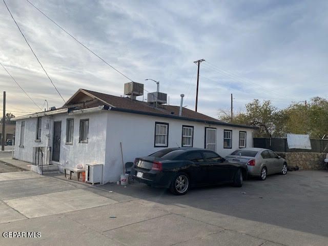 8101 Alameda Avenue, El Paso, TX 79915