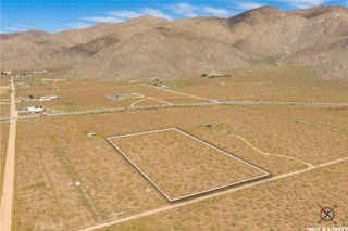 1 Las Piedras, Apple Valley, CA 92308