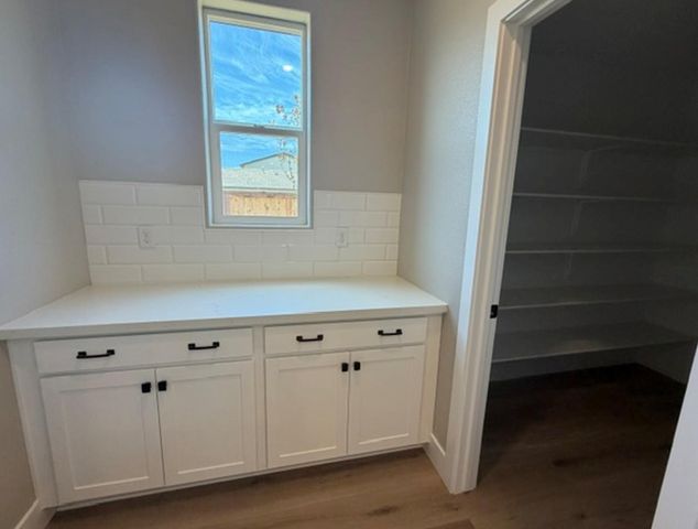 8171 Craiglee Way, Elk Grove, CA 95757
