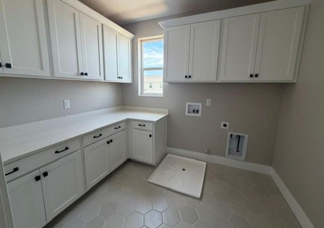 8171 Craiglee Way, Elk Grove, CA 95757