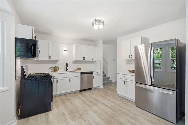 1530 NW 67TH Street, Kansas City, MO 64118