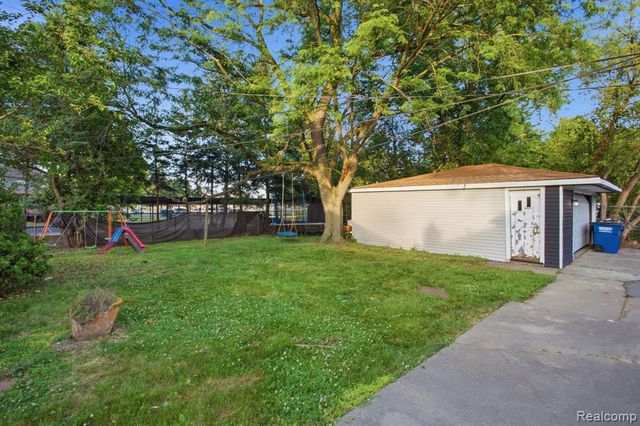 4685 Julius Boulevard, Westland, MI 48186