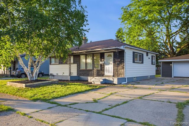 4685 Julius Boulevard, Westland, MI 48186