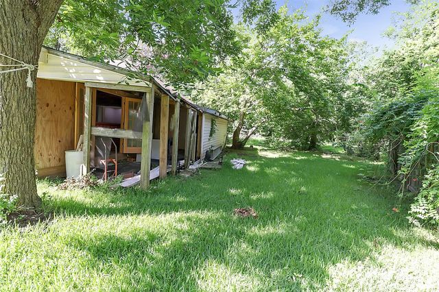 531 Circle Drive, La Porte, TX 77571