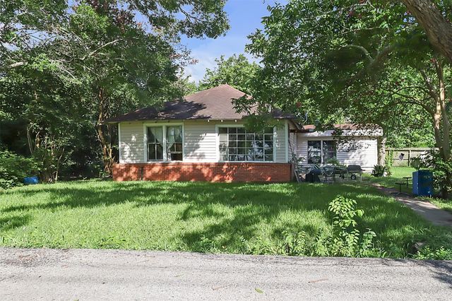 531 Circle Drive, La Porte, TX 77571