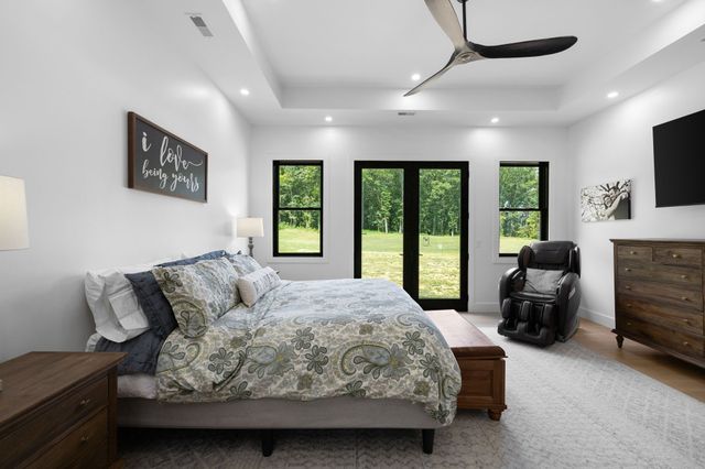 150 Scenic Cir, Pulaski, TN 38478