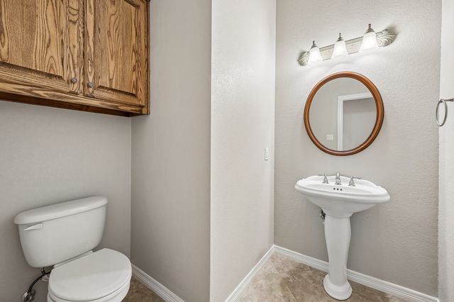2201 Riverwood Drive, Weatherford, TX 76087