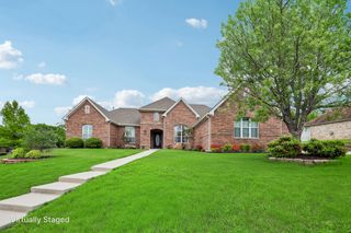 2201 Riverwood Drive, Weatherford, TX 76087