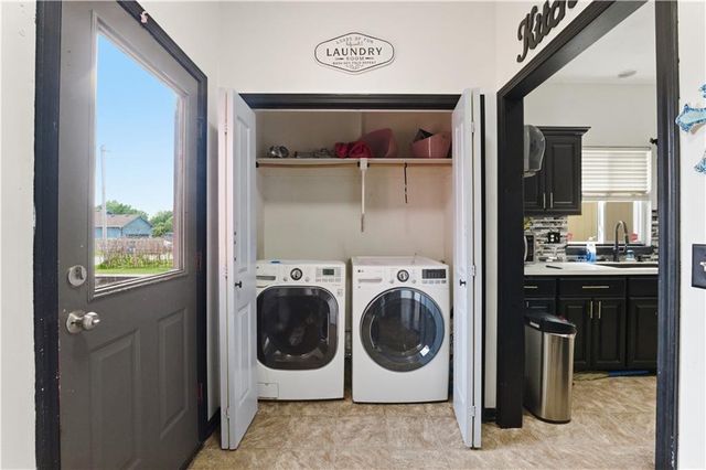 1319 Barnett Avenue, Kansas City, KS 66102