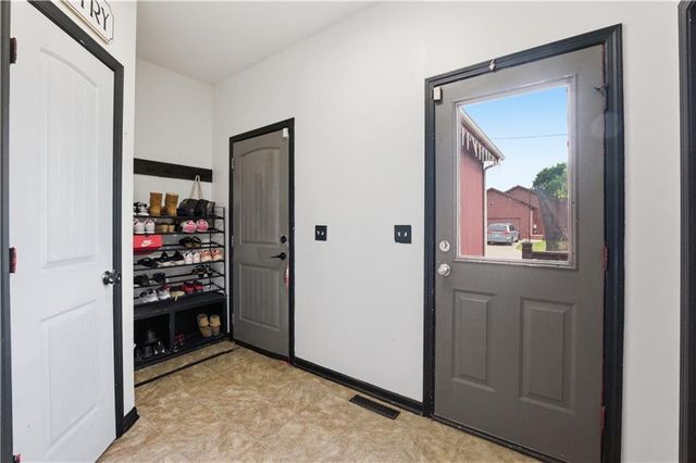 1319 Barnett Avenue, Kansas City, KS 66102