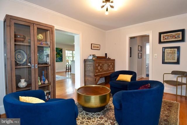 710 W VIEW TER, Alexandria, VA 22301