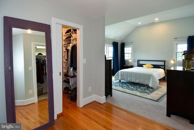 710 W VIEW TER, Alexandria, VA 22301