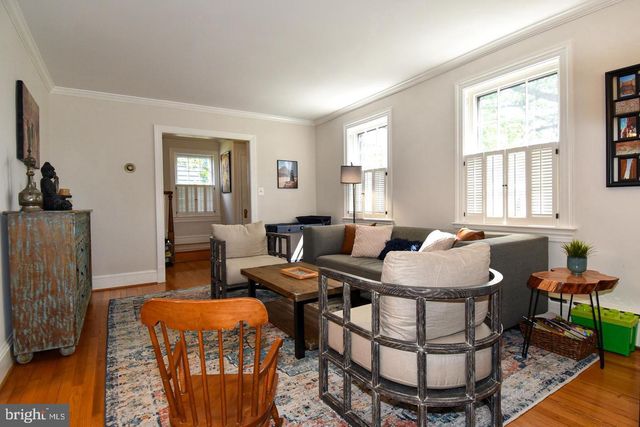 710 W VIEW TER, Alexandria, VA 22301