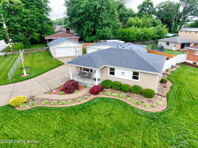 4001 Kurtz Ave, Louisville, KY 40229