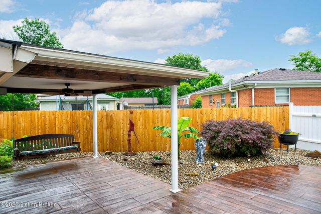 4001 Kurtz Ave, Louisville, KY 40229