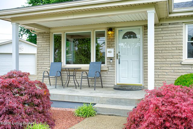 4001 Kurtz Ave, Louisville, KY 40229