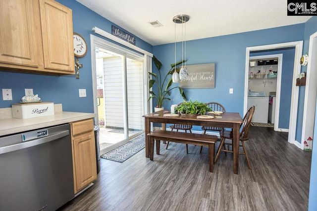 330 Oakpointe Lane, Lexington, SC 29072