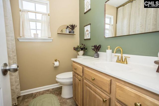 330 Oakpointe Lane, Lexington, SC 29072