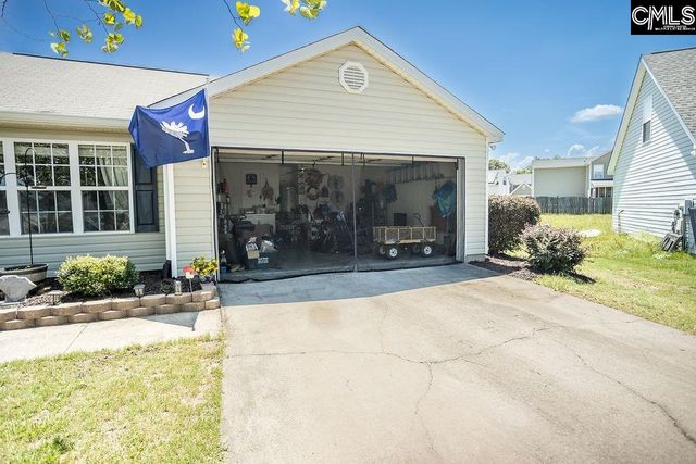 330 Oakpointe Lane, Lexington, SC 29072